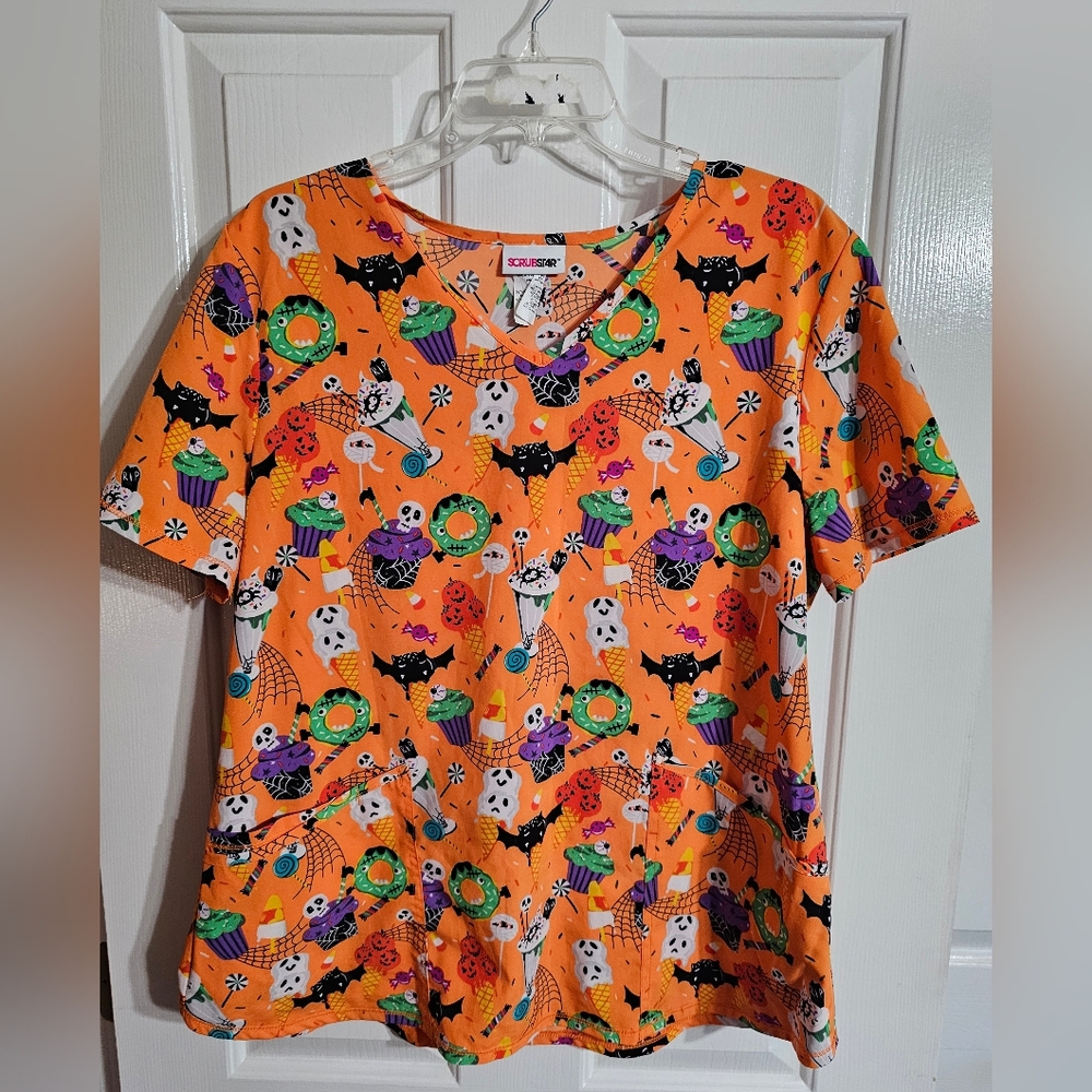 Scrubstar Women’s L Halloween Scrub Top Orange Ghost Bat Pumpkin Print 2 Pockets - Picture 2 of 6